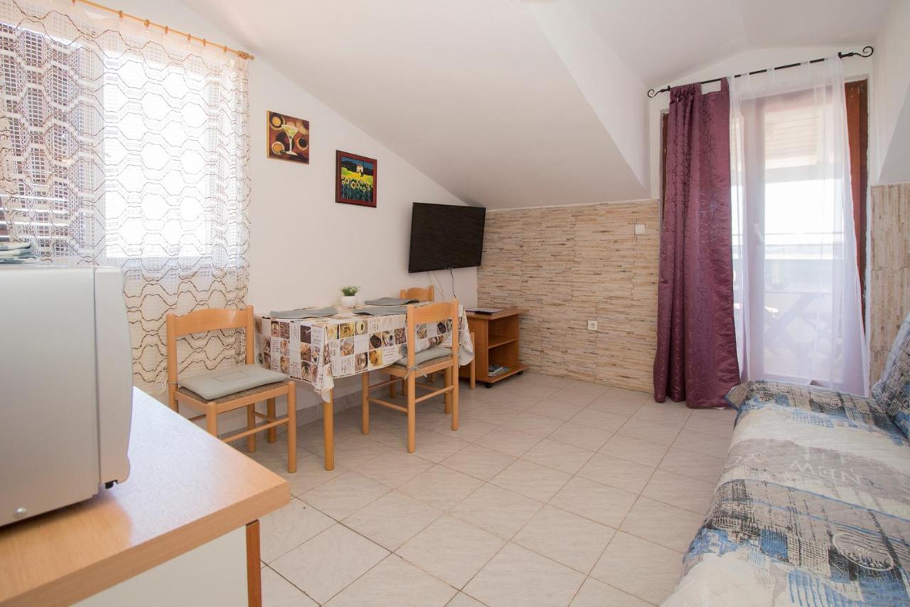 Apartments Palma Bed & Breakfast Medulin Exteriör bild